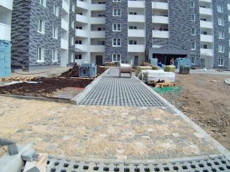 Листопад 2025 року