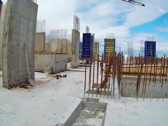 Квітень 2026 року