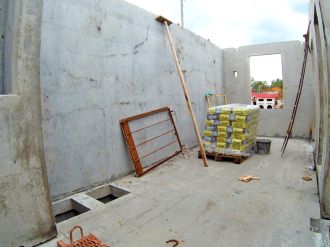 Жовтень 2025 року