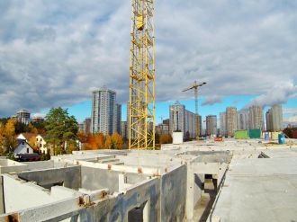 Жовтень 2025 року