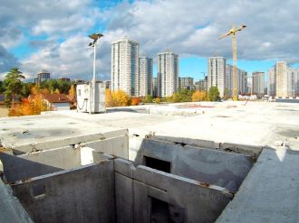 Жовтень 2025 року