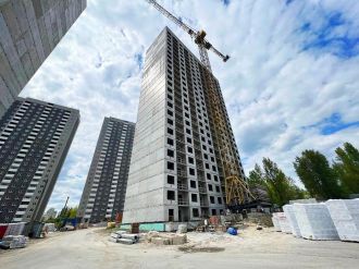 Квітень 2023 року