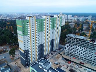 Жовтень 2021 року